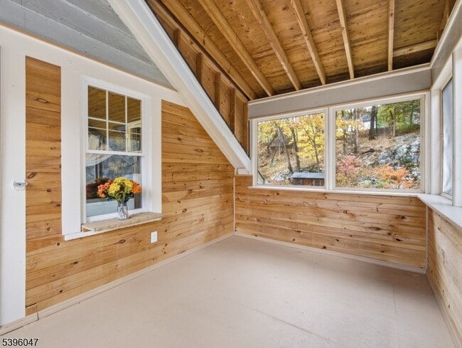 Building Photo - 1 Mountain Ave