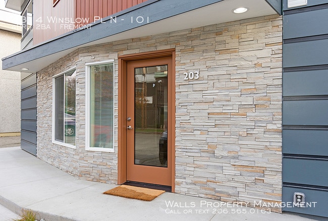 Building Photo - Winslow Apartments- 101