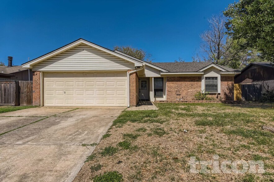 Building Photo - 716 Fair Meadows Dr