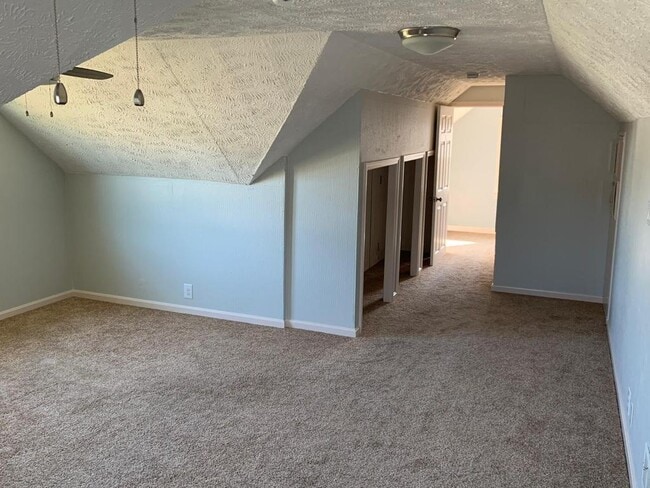 Building Photo - 31328 Bayridge Blvd