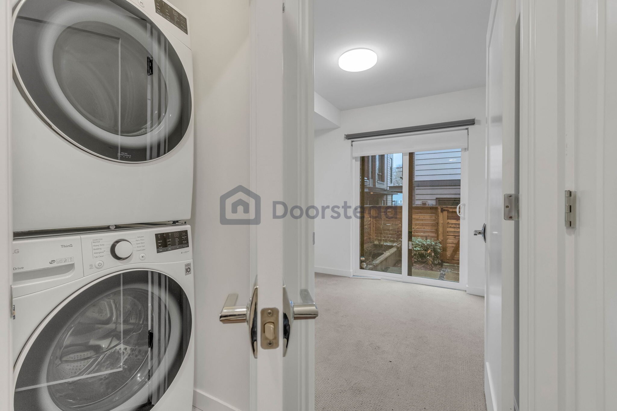 Building Photo - 6309 9th Ave NE