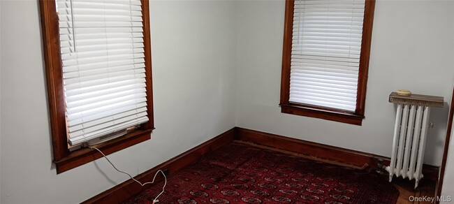 Building Photo - 84-36 Abingdon Rd