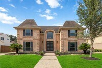 Building Photo - 11930 Carriage Hill Dr