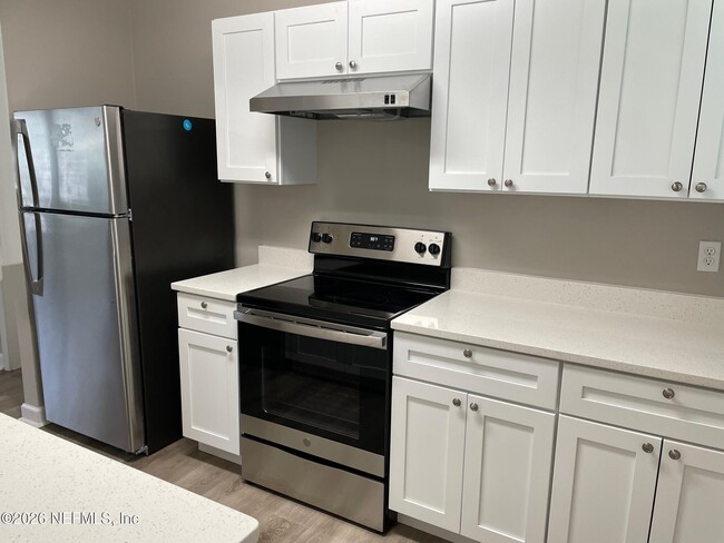 Building Photo - 6928 Goldilocks Ln