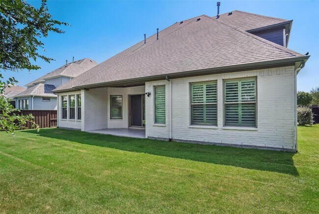 Building Photo - 830 Redstem Dr