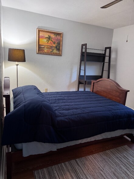 Building Photo - 4530 NW 27th Terrace