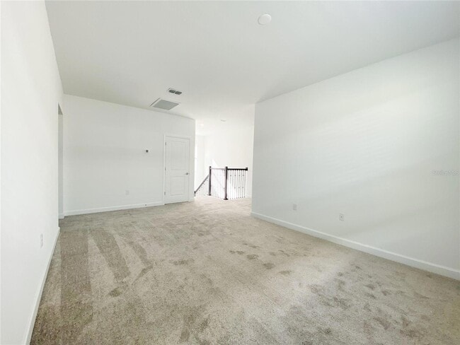 Building Photo - 977 Leader St