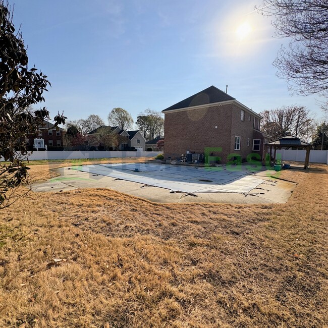 Building Photo - 1325 Meggett Dr