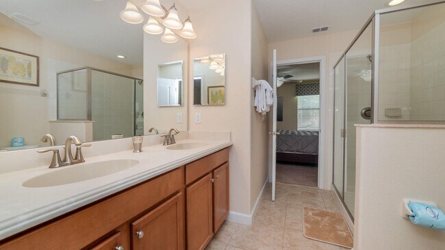 Building Photo - 1506 Moon Valley Dr