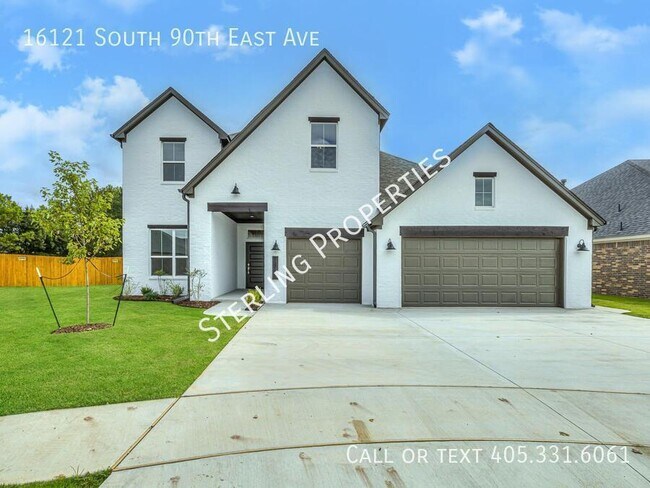 Building Photo - 16121 S 90th East Ave