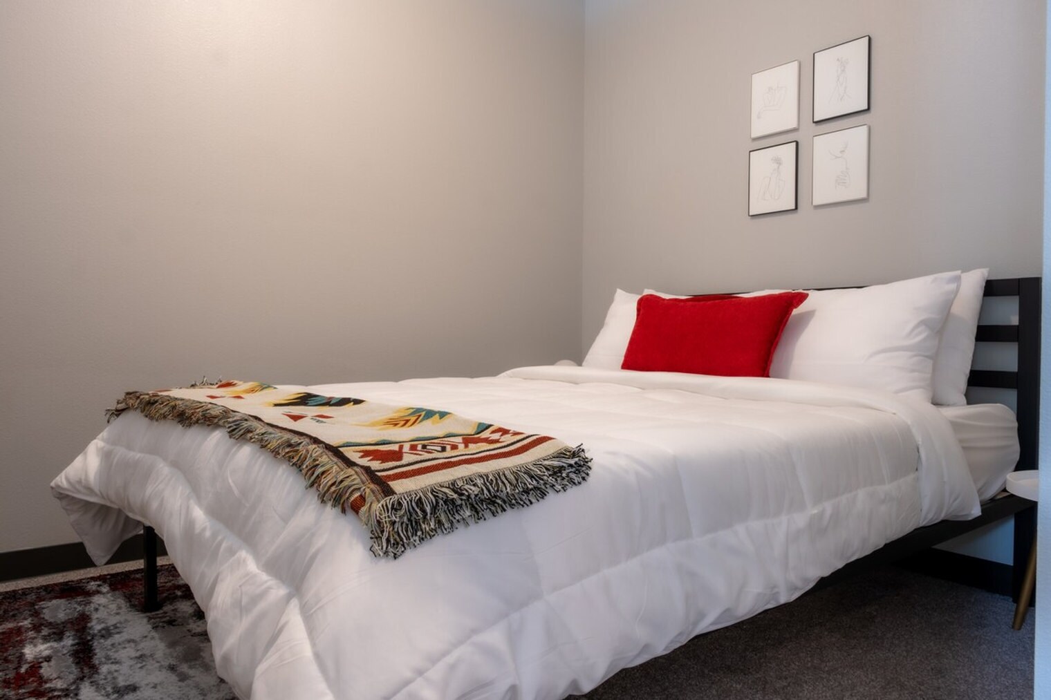 Building Photo - 2301 Ingersoll Ave