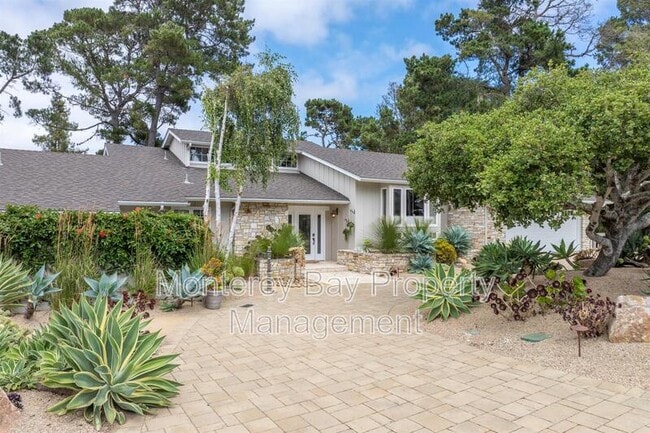 Building Photo - 18 Deer Stalker Path