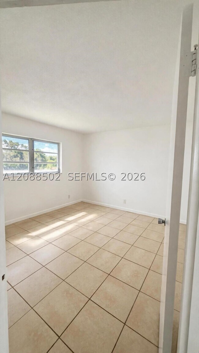 Building Photo - 1701 NW 46th Ave