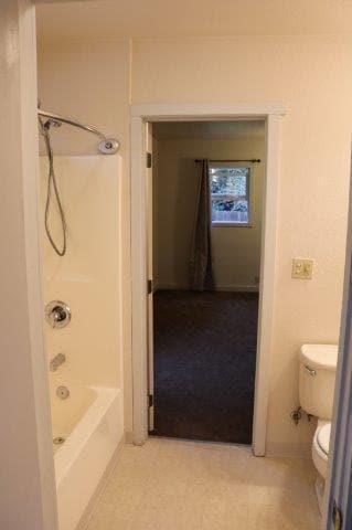 Building Photo - Near Sequoia Zoo and Park, Cozy 2/1 with l...