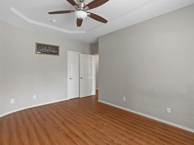 Building Photo - 408 Cave River Dr