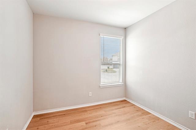 Building Photo - 9000 HUXLEY Dr