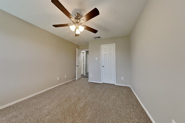 Building Photo - 31607 Cape May Ct