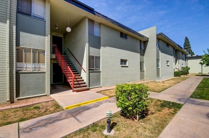 Building Photo - 6767 North 7th Street