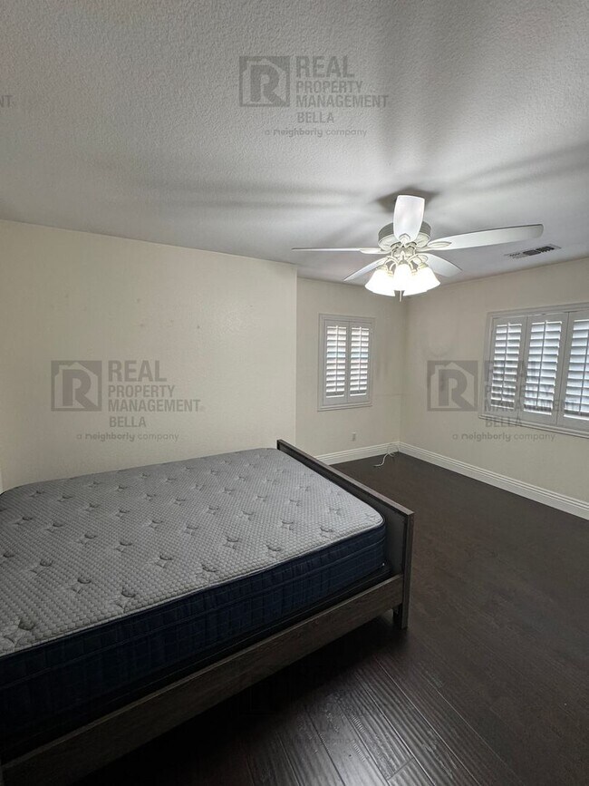 Building Photo - Spacious Murrieta Home with Pool, Spa, Firepit & Backyard Entertaining