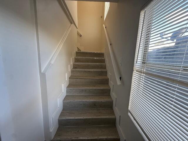 Building Photo - 904 4th St