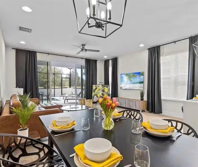 Building Photo - 17409 Hidden Forest Dr