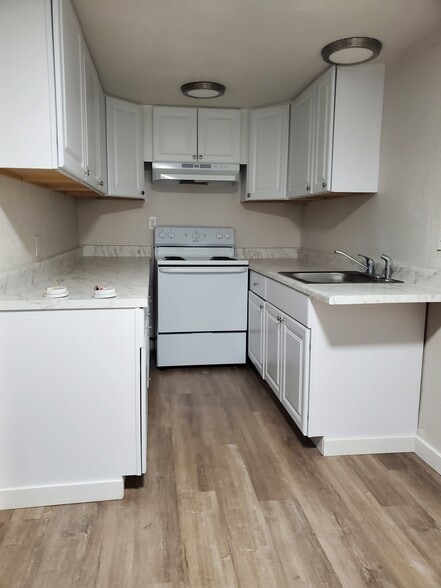 Galley Kitchen - 3819 12th Ave SE