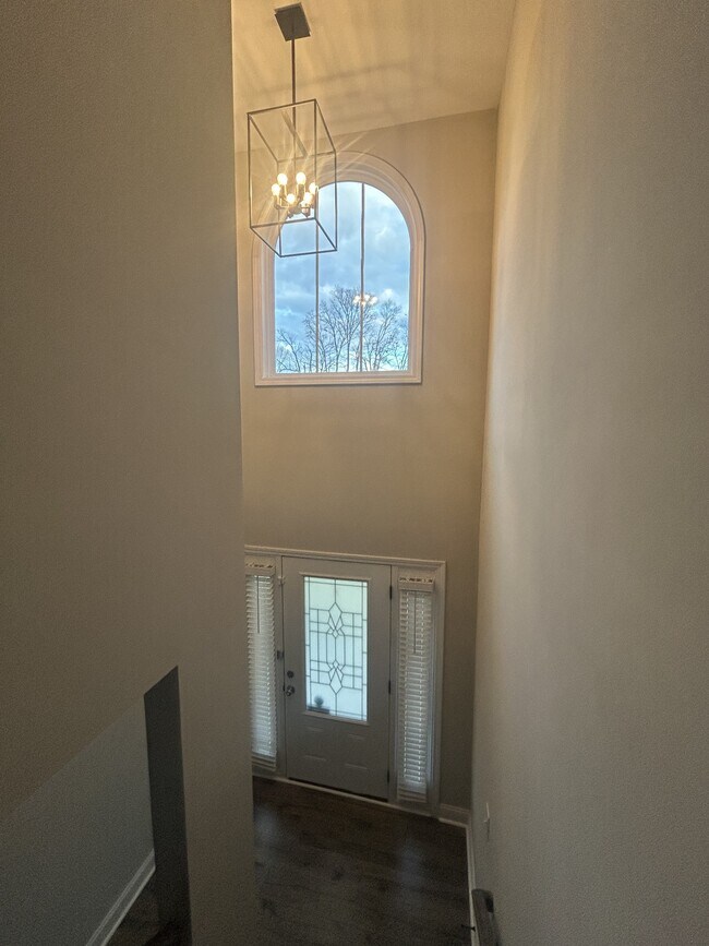 Building Photo - 1176 Elizabeth Ln