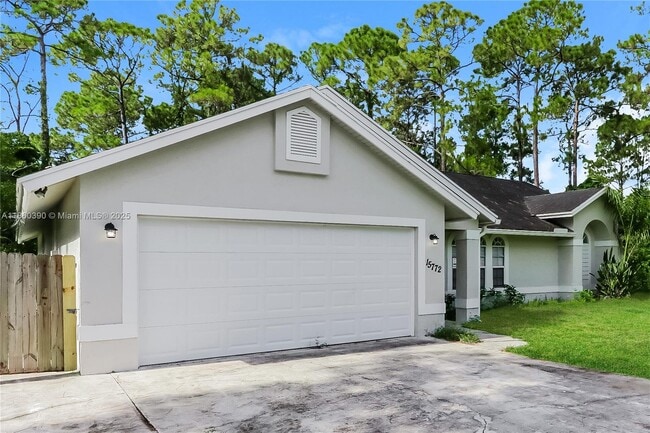 Building Photo - 15772 85th Rd N
