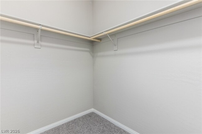 Building Photo - 204 Rondeau Ave