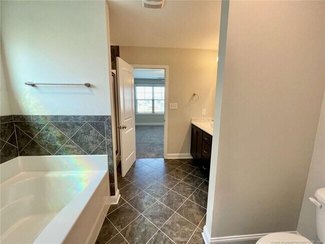 Building Photo - 5344 Debut Ave