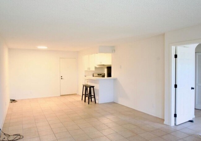 Building Photo - 7765 W 91st St