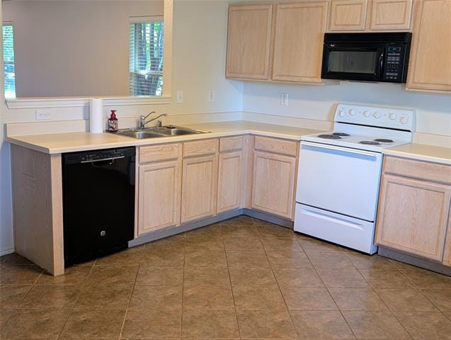 Building Photo - 7808 Shoal Bend