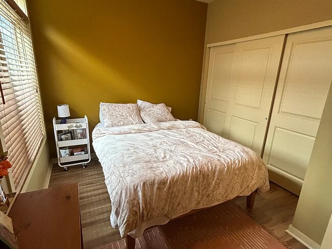 Building Photo - 2150 S Main St