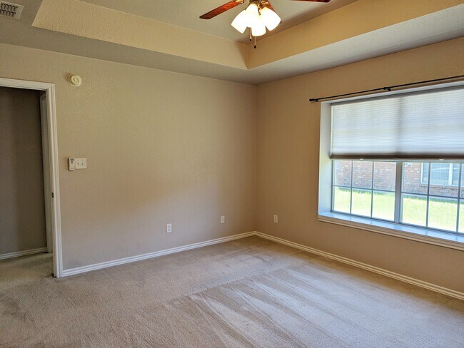 Building Photo - 521 Mustang Trail