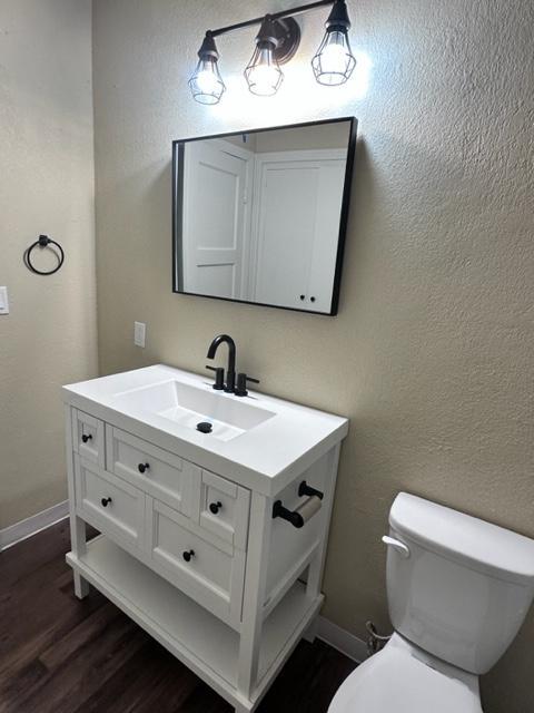 Building Photo - 1042 7th St NW