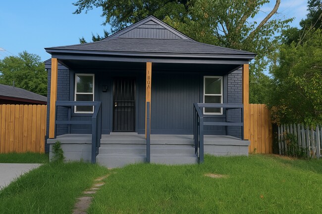 Primary Photo - 804 Boston St