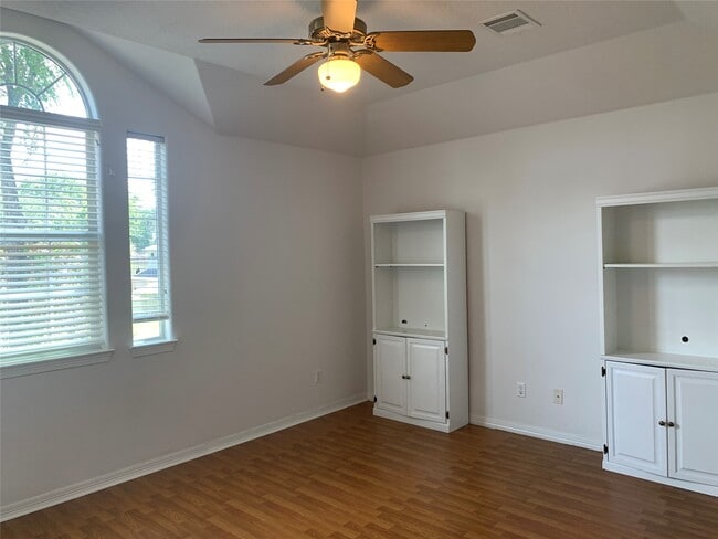Building Photo - 11626 Alcott Dr