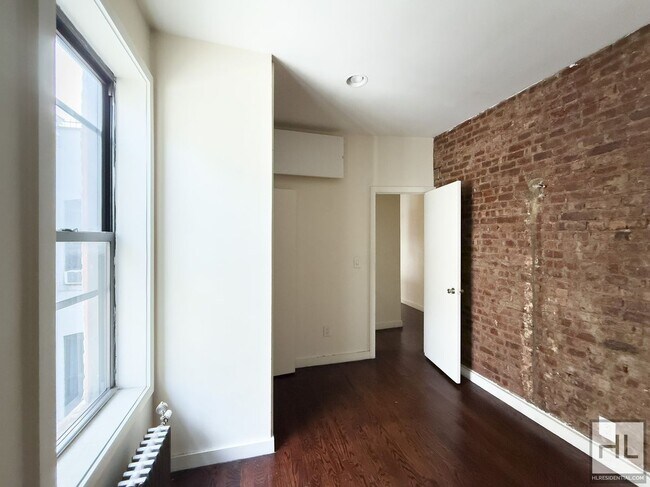 Building Photo - NOSTRAND AVENUE / Spacious 4-bed, 1-bath /...
