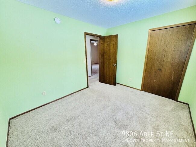 Building Photo - 9806 Able St NE