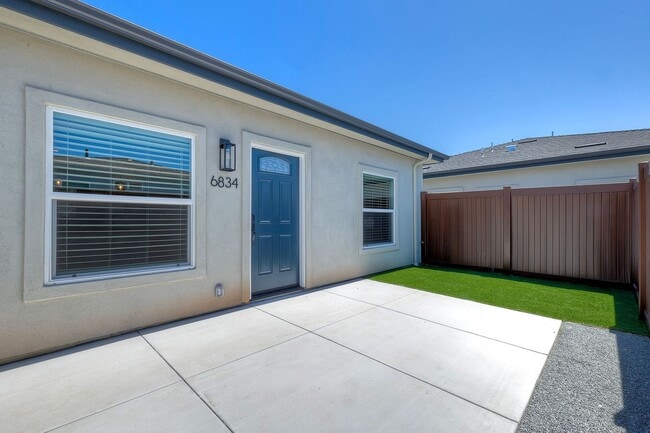 Building Photo - 6834 Tower St