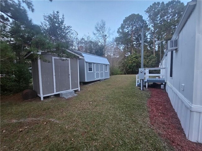 Building Photo - 1201 Floyd Dr NE