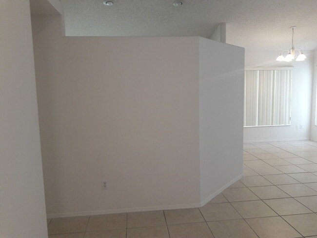 Building Photo - Coming Soon!!-3236 Brewster Dr Kissimmee FL 34743
