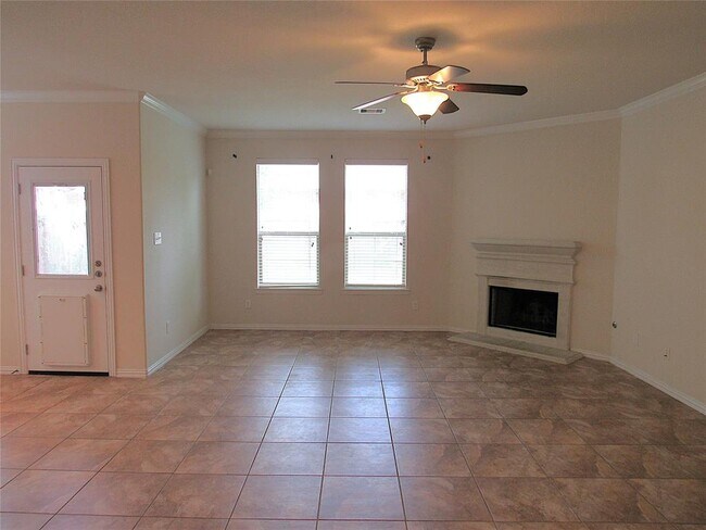 Building Photo - 24434 Sundance Spring Dr