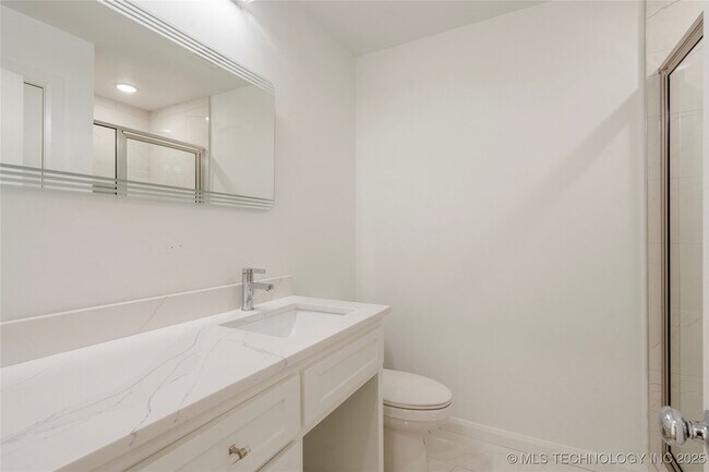 Building Photo - 103 N Atlanta St