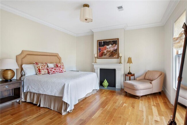 Building Photo - 15 Berkeley Ave