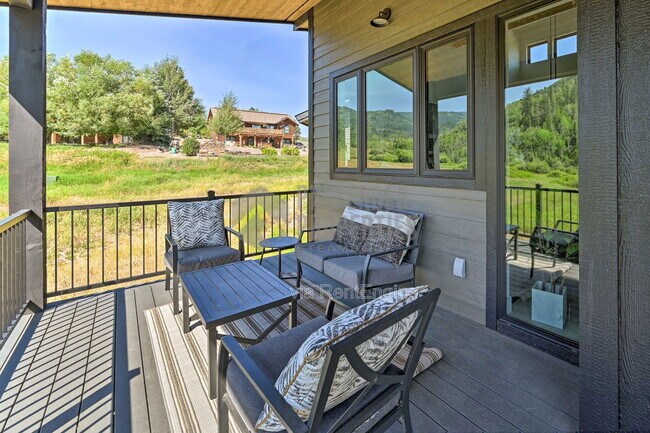 Building Photo - 30610 Boot Ct