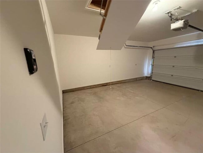 Building Photo - 12213 SW 2nd St