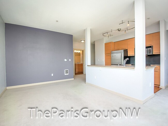 Building Photo - Exceptional Capitol Hill 972sf 2BR *Free G...