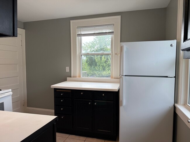 Building Photo - 780 Curfew St