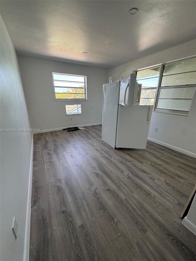 Building Photo - 6451 W Flagler St